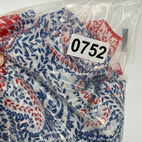 Ariat Shawl Women’s Small Blue & Red Paisley Oversized Lightweight Feminine - Picture 10 of 10